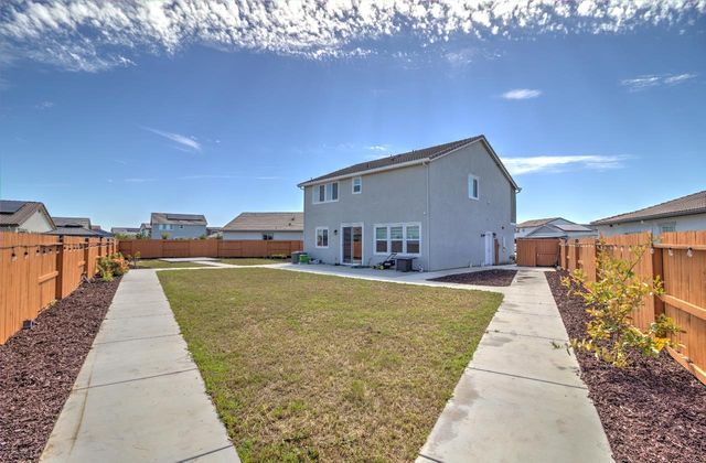 15581 Kellogg Creek Ct, Lathrop, CA 95330