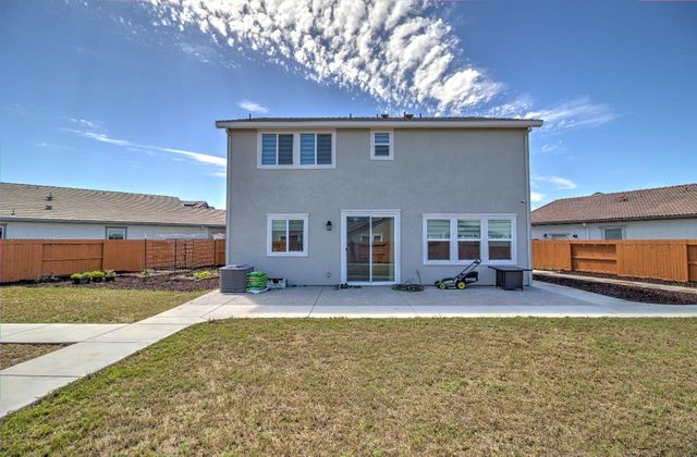 15581 Kellogg Creek Ct, Lathrop, CA 95330