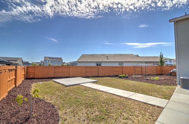 15581 Kellogg Creek Ct, Lathrop, CA 95330