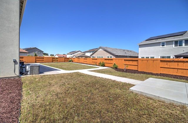 15581 Kellogg Creek Ct, Lathrop, CA 95330