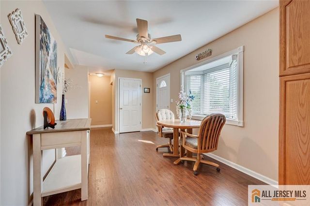 39 Kendall Road, South Brunswick, NJ 08824