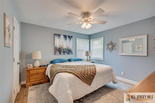 39 Kendall Road, South Brunswick, NJ 08824