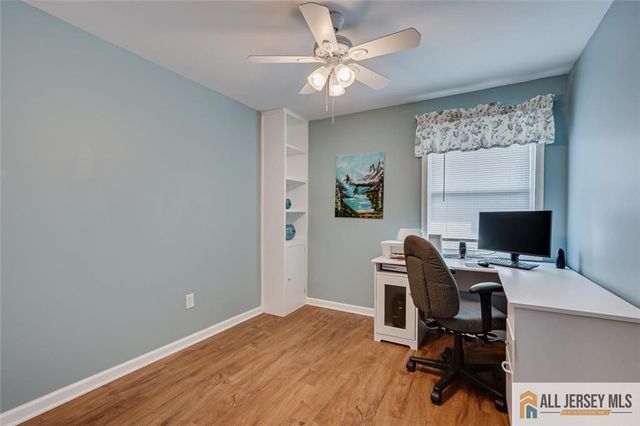 39 Kendall Road, South Brunswick, NJ 08824
