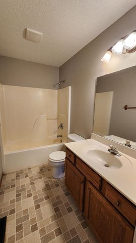 4838 Salley Lane NW, Rochester, MN 55901