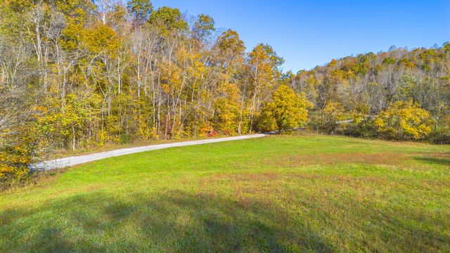 283 Fleeman Rd, Lawrenceburg, TN 38464