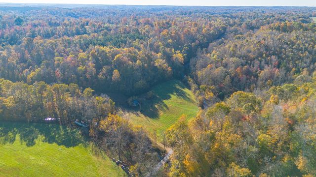 283 Fleeman Rd, Lawrenceburg, TN 38464