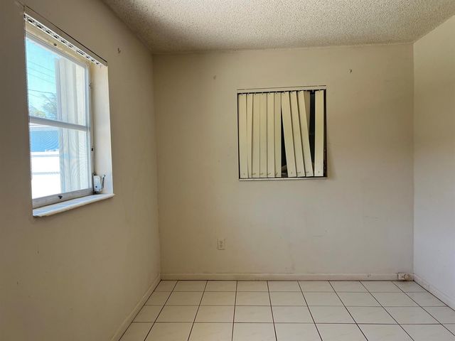 816 24th Avenue N, Lake Worth Beach, FL 33460
