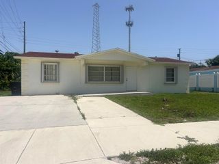 816 24th Avenue N, Lake Worth Beach, FL 33460