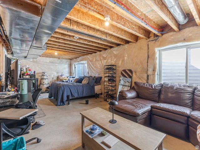 3049 S WILLOW CREEK DR, Saratoga Springs, UT 84045