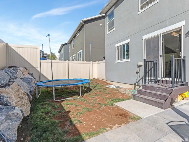 3049 S WILLOW CREEK DR, Saratoga Springs, UT 84045