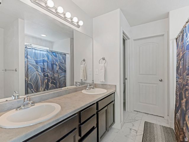 3049 S WILLOW CREEK DR, Saratoga Springs, UT 84045