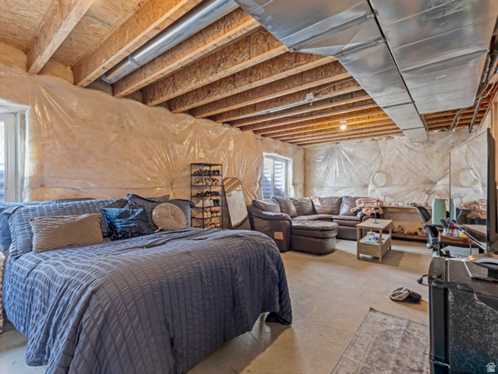 Image 19 of property listing at 3049 S WILLOW CREEK DR, Saratoga Springs, UT 84045