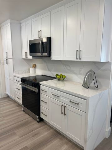 91 E Lake Dr, Antioch, CA 94509