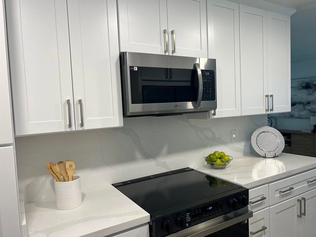 91 E Lake Dr, Antioch, CA 94509