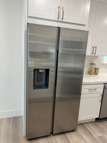 91 E Lake Dr, Antioch, CA 94509