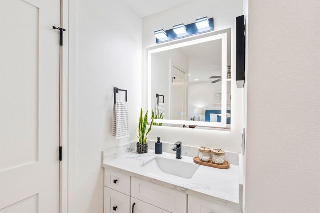 91 E Lake Dr, Antioch, CA 94509