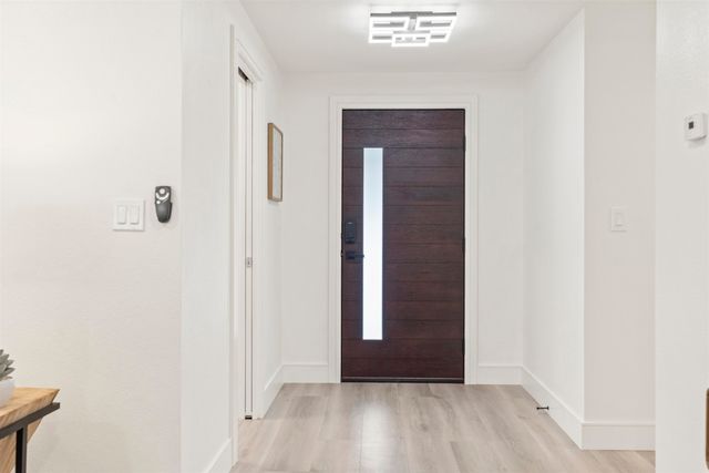 91 E Lake Dr, Antioch, CA 94509