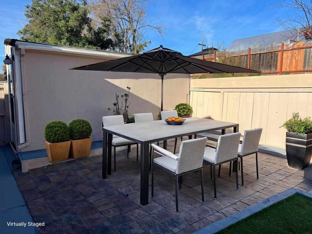 91 E Lake Dr, Antioch, CA 94509