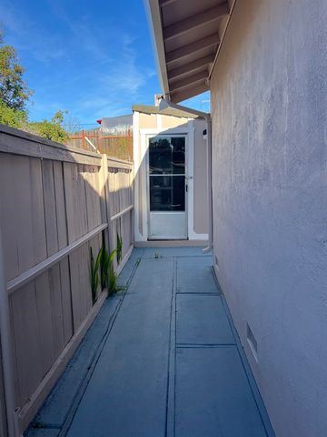 91 E Lake Dr, Antioch, CA 94509