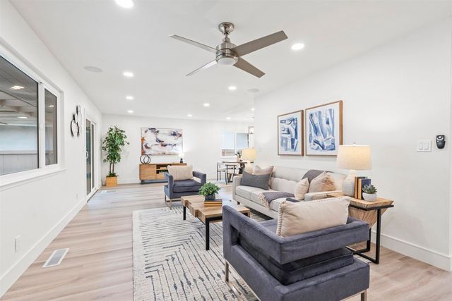 91 E Lake Dr, Antioch, CA 94509