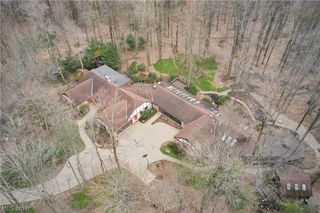 1000 Woodhaven Boulevard, Akron, OH 44333