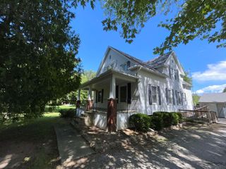 4810 Mackinaw Road, Saginaw, MI 48603