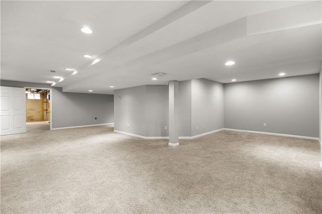 9233 W 143rd Terrace, Overland Park, KS 66221