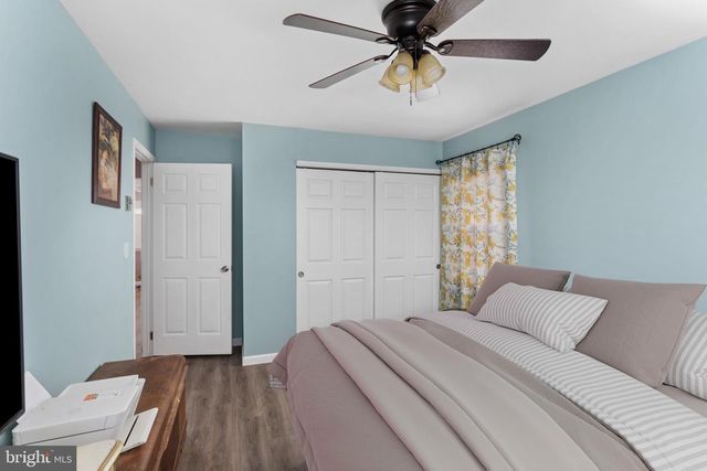 224 HUNTINGTON DR, Southampton, NJ 08088