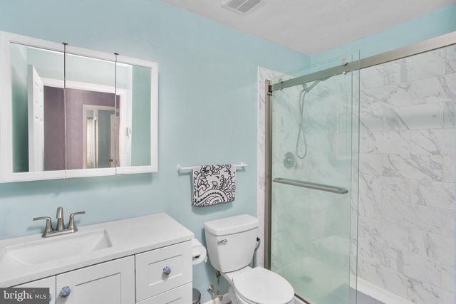 224 HUNTINGTON DR, Southampton, NJ 08088