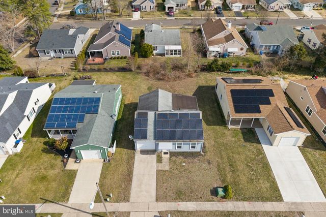 224 HUNTINGTON DR, Southampton, NJ 08088