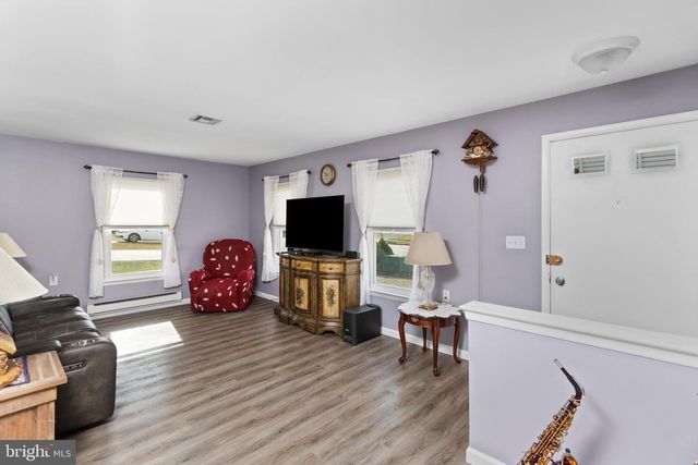 224 HUNTINGTON DR, Southampton, NJ 08088