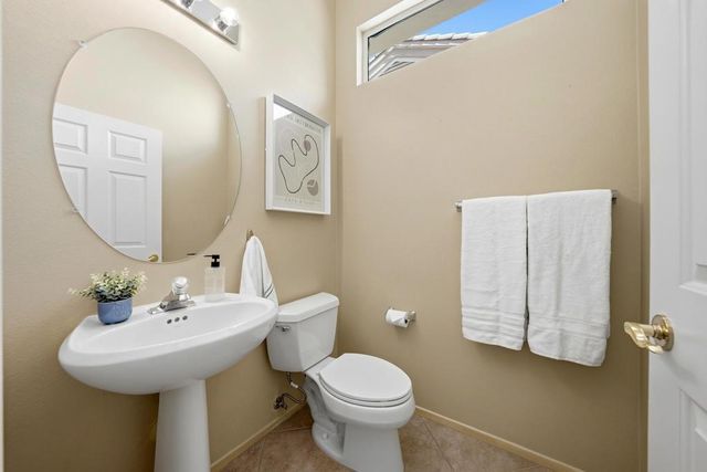 35907 Royal Vista Way, Palm Desert, CA 92211