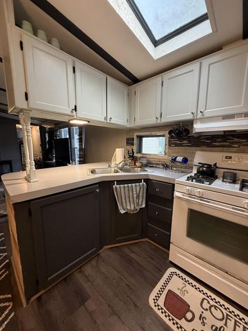 W10781 COUNTY ROAD X, Crivitz, WI 54114