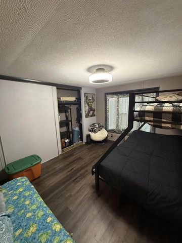 W10781 COUNTY ROAD X, Crivitz, WI 54114