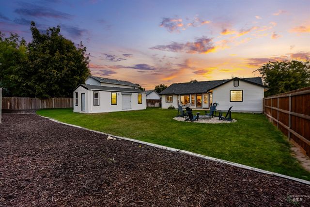 2652 W Whitestone Drive, Meridian, ID 83646 property photo