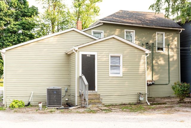 17425 State Road 37, Harlan, IN 46743