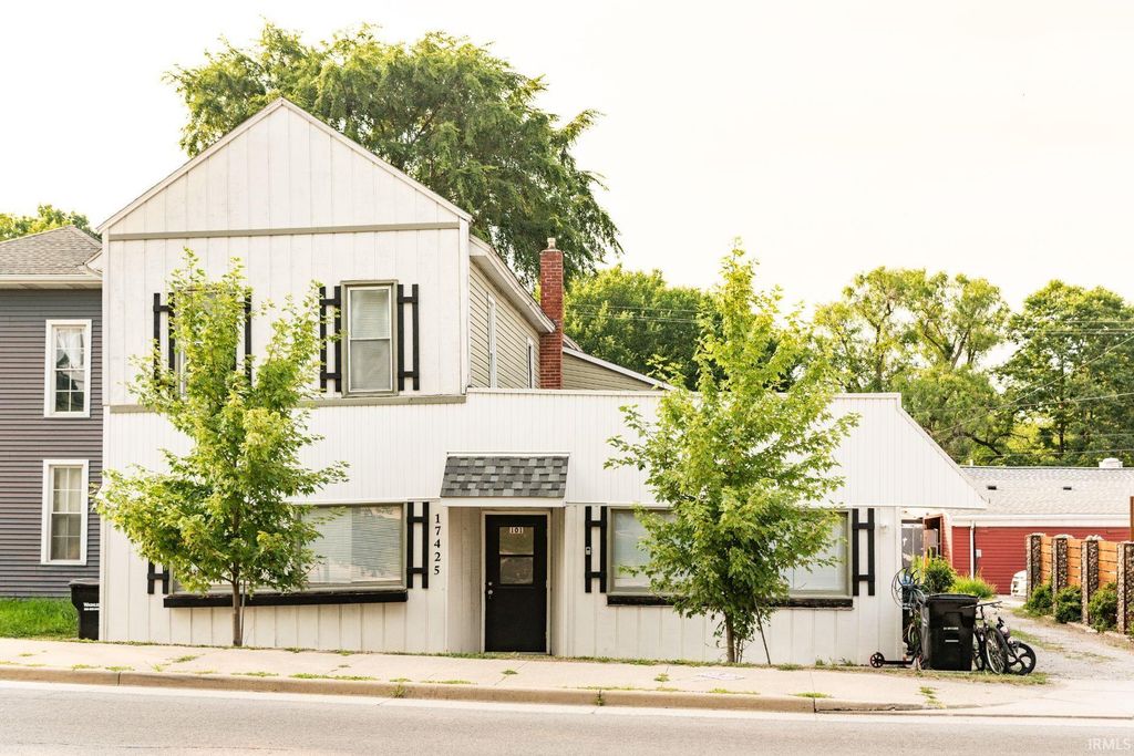 17425 State Road 37, Harlan, IN 46743