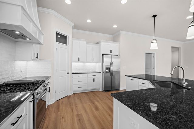 1451 Overcup Oak, Bentonville, AR 72713