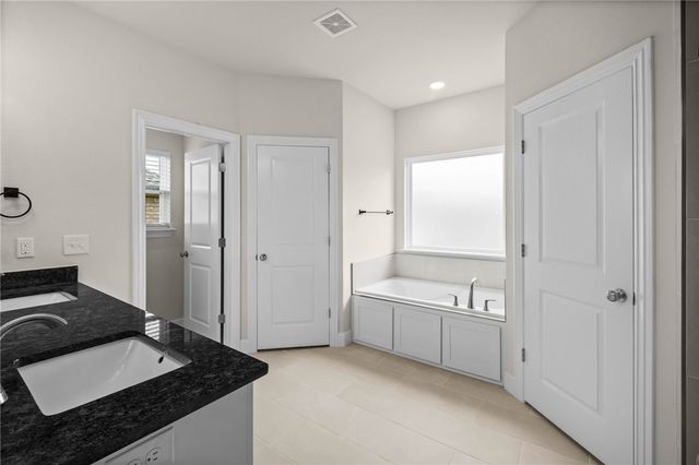 1451 Overcup Oak, Bentonville, AR 72713