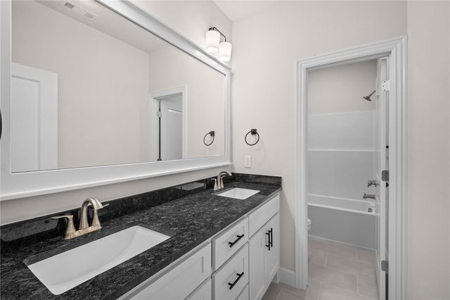 1451 Overcup Oak, Bentonville, AR 72713