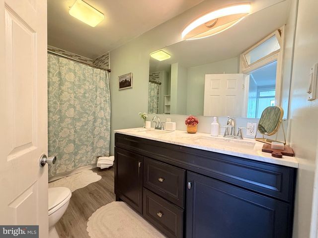 21 ALTOONA AVE, Enola, PA 17025