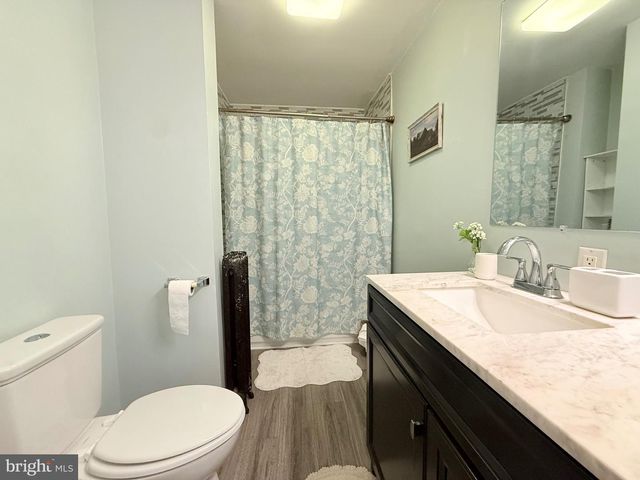 21 ALTOONA AVE, Enola, PA 17025