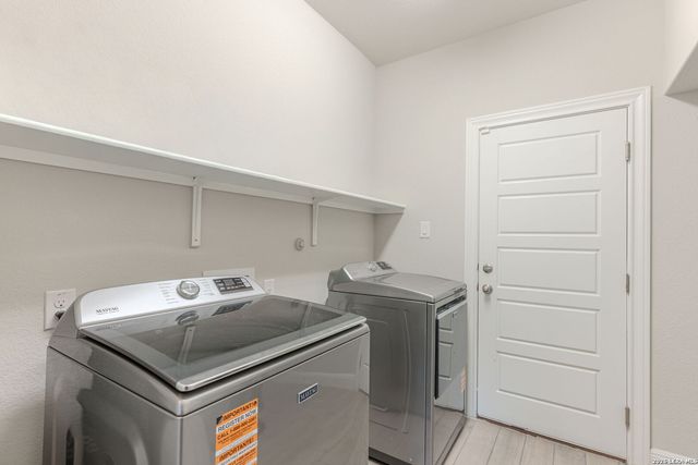 5838 Burro Stone, San Antonio, TX 78253