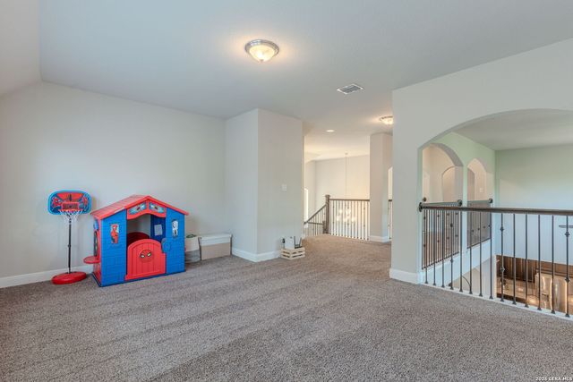 5838 Burro Stone, San Antonio, TX 78253