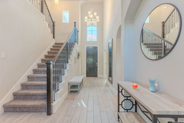 5838 Burro Stone, San Antonio, TX 78253