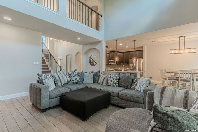 5838 Burro Stone, San Antonio, TX 78253