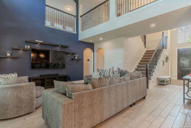 5838 Burro Stone, San Antonio, TX 78253