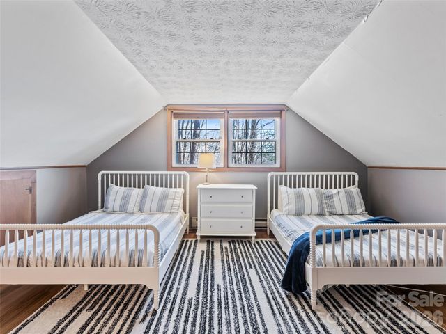 201 Liberty Road, Waynesville, NC 28785