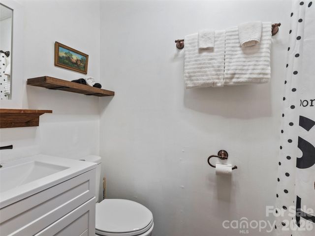 201 Liberty Road, Waynesville, NC 28785