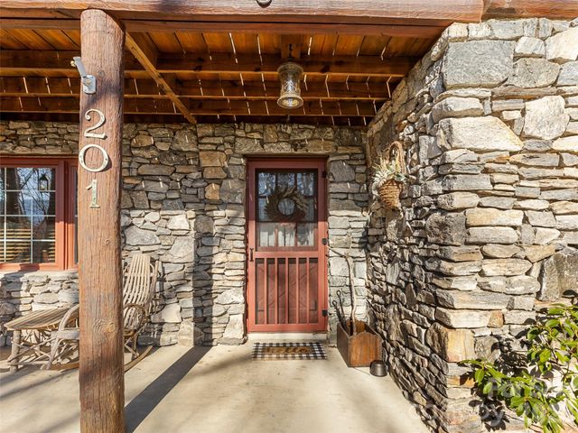 201 Liberty Road, Waynesville, NC 28785